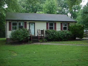 2718 Clearfield St, Richmond, VA 23224