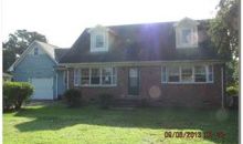 17 Colonial Dr Jacksonville, NC 28546