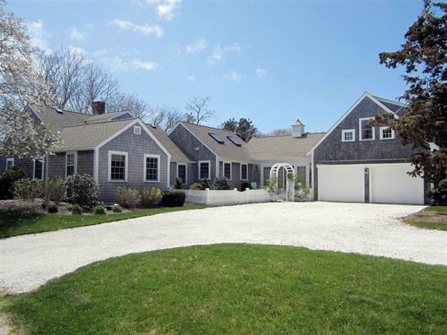 43 Winter St, Yarmouth Port, MA 02675