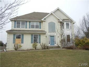 421 Daniel Dr, Stewartsville, NJ 08886