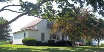 406 Union St, Victoria, IL 61485