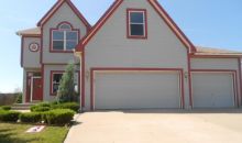 5305 NE Holiday Dr Lees Summit, MO 64064