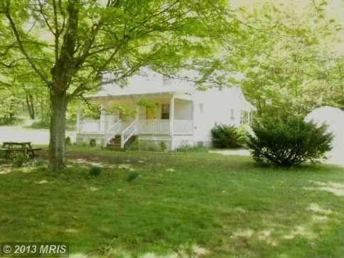 1144 WATERFALL RD, Waterfall, PA 16689