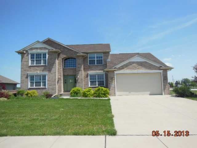 265 Elm Tree Ct, Northwood, OH 43619