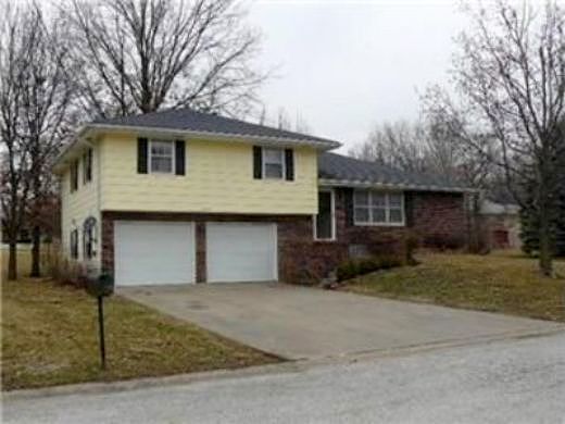 Ruby Street, Carrollton, MO 64633