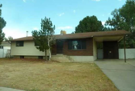 755 N Barlow St, Clearfield, UT 84015