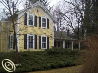 5916 Gardner Line Rd, Croswell, MI 48422
