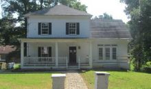 99 E Park Cir Dickson, TN 37055