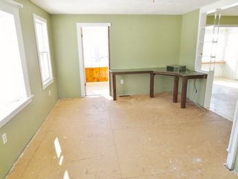207 School St, Cassopolis, MI 49031