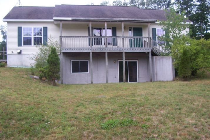 2364 S Finley Lake Ave, Harrison, MI 48625
