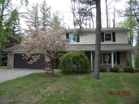 3129 Foss Dr, Saginaw, MI 48603