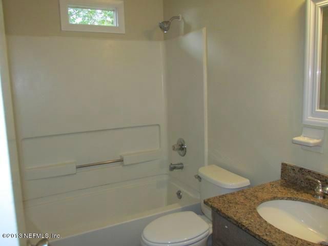 41 Ardella Rd, Atlantic Beach, FL 32233