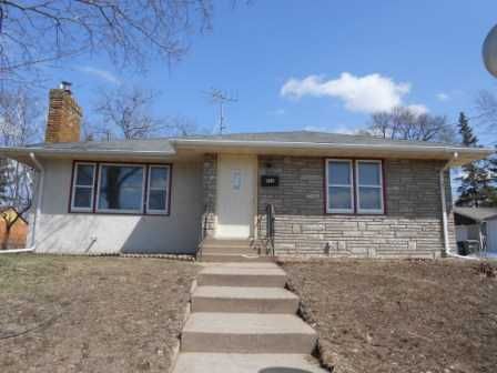 592 Johnson Pkwy, Saint Paul, MN 55106
