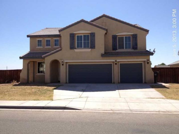 2671 Oasis St, Imperial, CA 92251