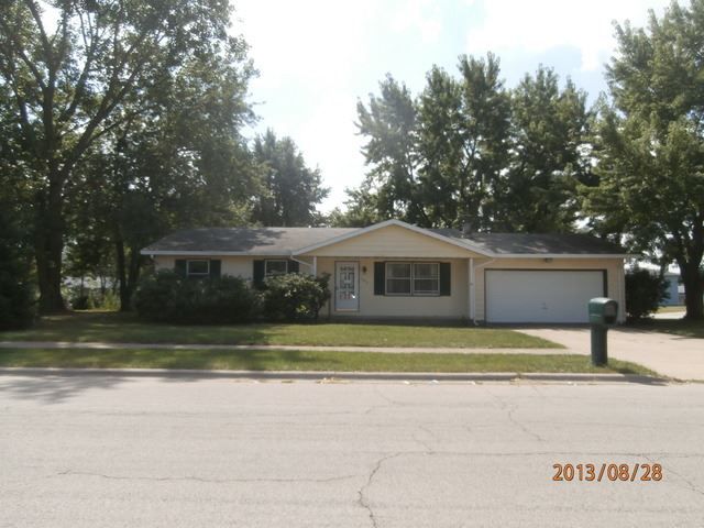 808 Second Street, Beaverville, IL 60912