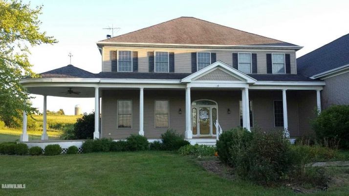 5719 W Preston Rd, Freeport, IL 61032