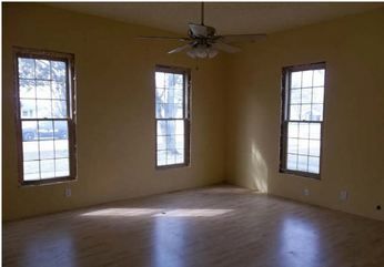 453 N American Street, Paxton, IL 60957