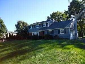 531 Brumar Dr, Hatboro, PA 19040
