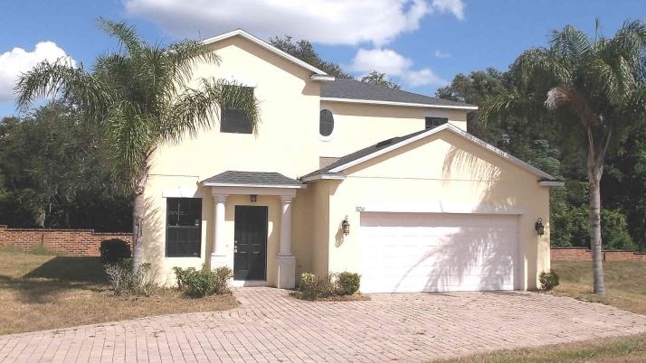 8716 Isla Bella Dr, Orlando, FL 32818