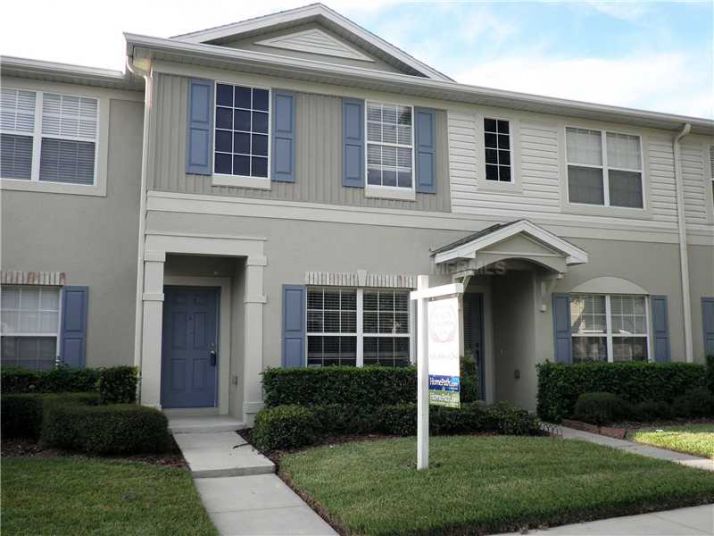 15762 Fishhawk Falls Dr, Lithia, FL 33547