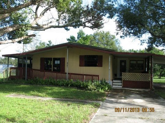 29601 Benjamin Dr, Wesley Chapel, FL 33543