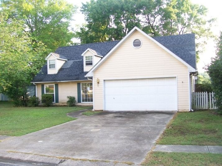 1427 Timber Cir, Helena, AL 35080