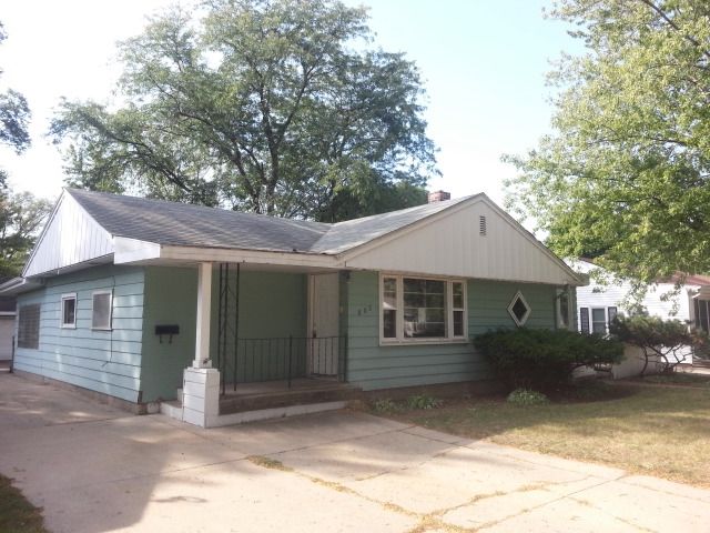 805 Theodore St, Loves Park, IL 61111