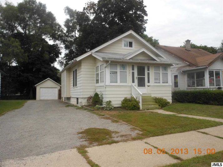 321 E Prospect St, Jackson, MI 49203