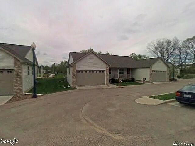 Carriage Way, De Forest, WI 53532