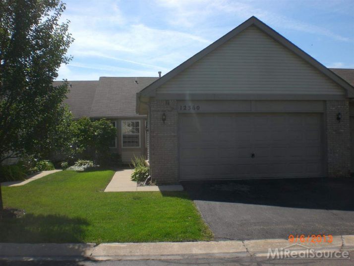 12360 Noonan Ct, Utica, MI 48315