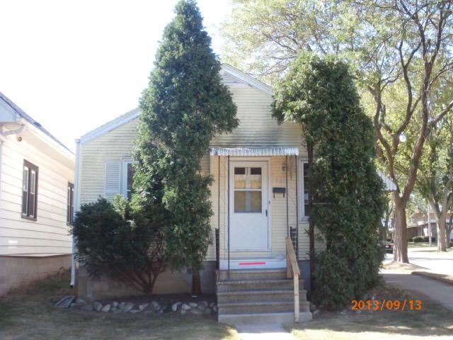 801 E Holt Ave, Milwaukee, WI 53207