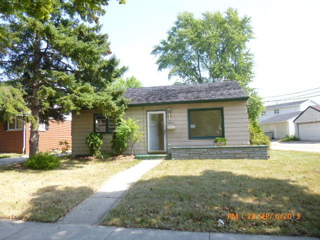 5620 N 78th St, Milwaukee, WI 53218