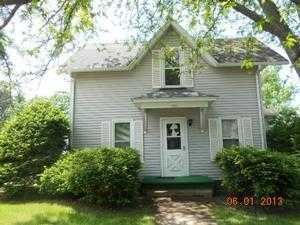 242 S Lincoln St, Poynette, WI 53955