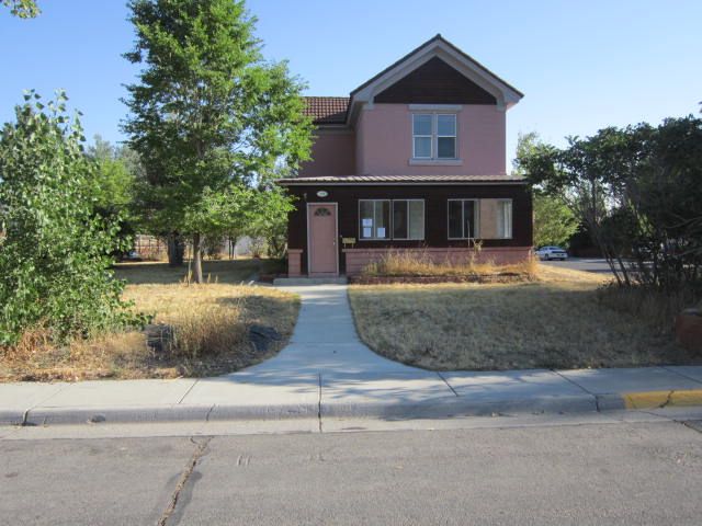 108 Canyon St, Lander, WY 82520