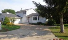 614 W Stoneplace Dr Sandusky, OH 44870