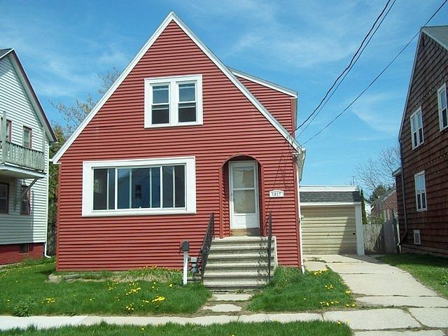 Madison, Two Rivers, WI 54241