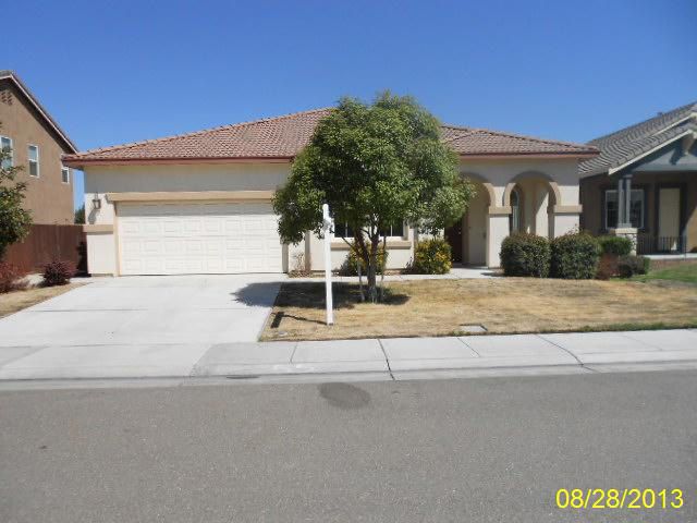 1055 Lucio Street, Manteca, CA 95336