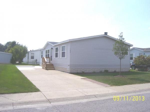 11994 Blue Heron #208, Utica, MI 48315