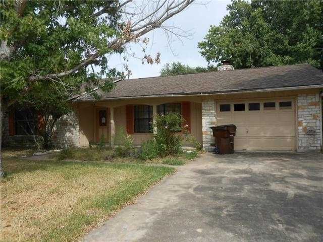 1306 Walter Ellison Dr, Lockhart, TX 78644