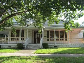 308 W Harnett St, Dunn, NC 28334