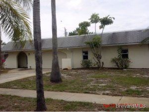310 Lee Ave, Satellite Beach, FL 32937