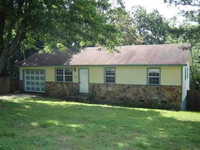 703 Haley St, Athens, TN 37303