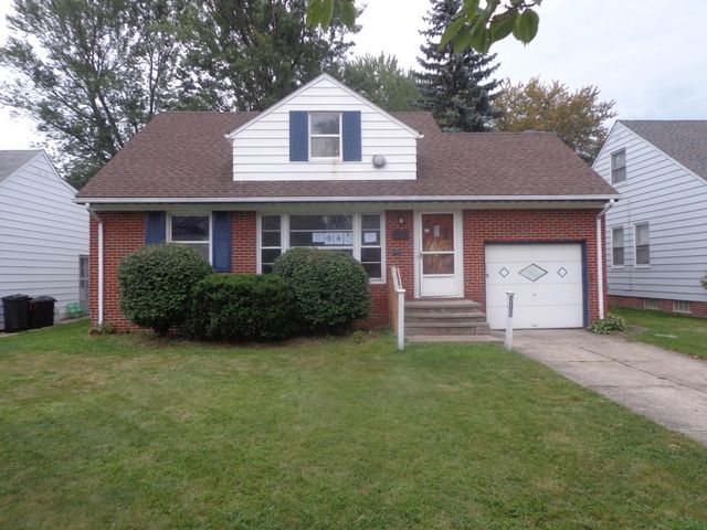 315 Halle Dr, Euclid, OH 44132