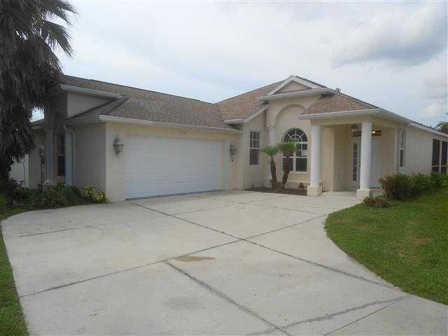 5230 Levi Ln, Sarasota, FL 34233