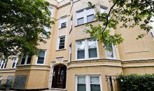 2259 W Rosemont Ave Apt 3 Chicago, IL 60659