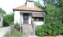 5715 S Hoyne Ave Chicago, IL 60636