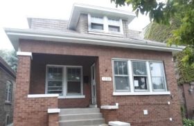 1238 Scoville Ave, Berwyn, IL 60402