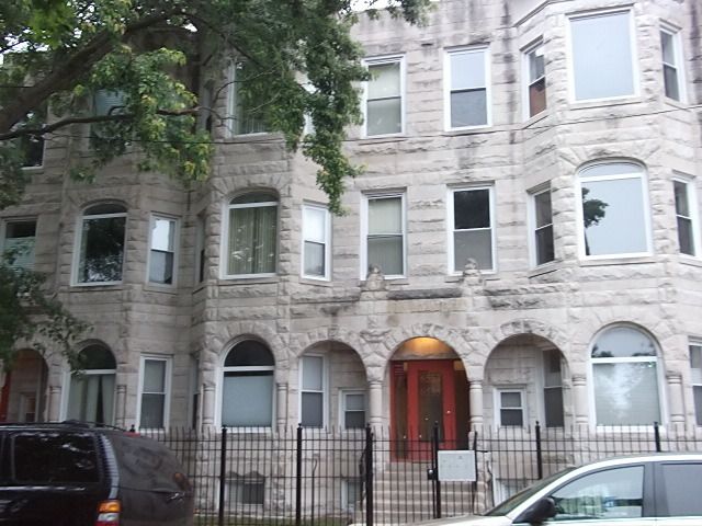 6553 S University Ave # 10, Chicago, IL 60637