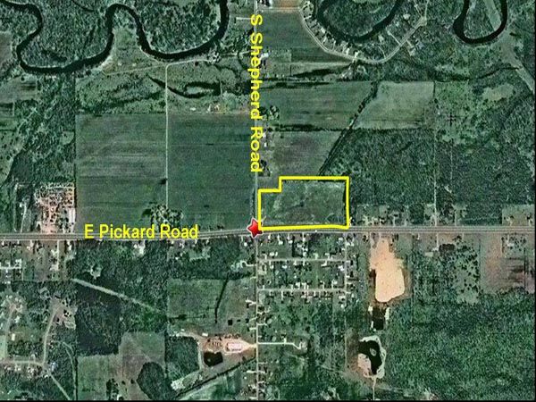 Shepherd Rd and Pickard Rd NEC, Mount Pleasant, MI 48858