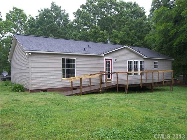 121 Family Ln, Mount Holly, NC 28120